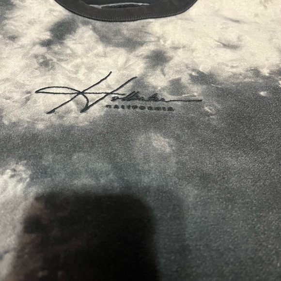 gray and black and white hollister crewneck - Picture 2 of 4